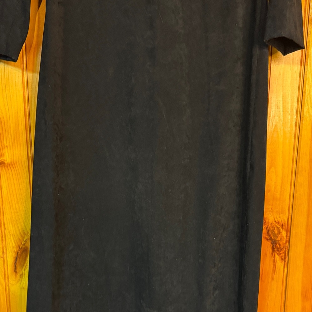 Classic Black Suede Long Sleeve Maxi Dress - Picture 5 of 8